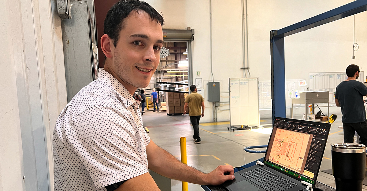 Selux Corporation tweet media