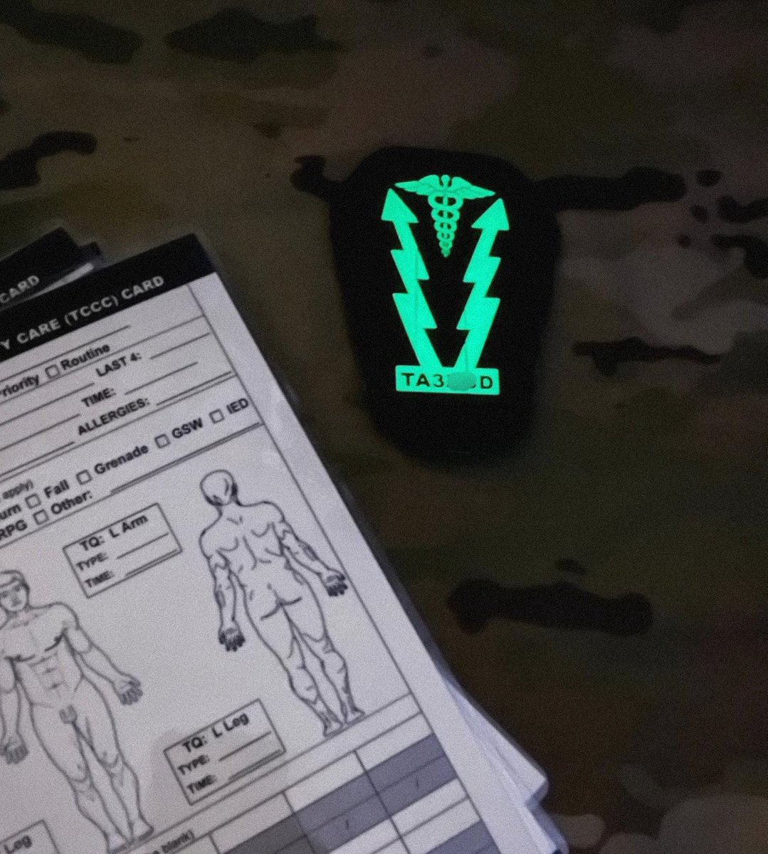 İsviçre çakısı kadın versiyonuna dönüşmeyi kafaya koyduğum için amatör telsizcilikle devam ediyoruz. Risklere karşı hazırlanmak Türk kadınları için istek değil ihtiyaçtır.