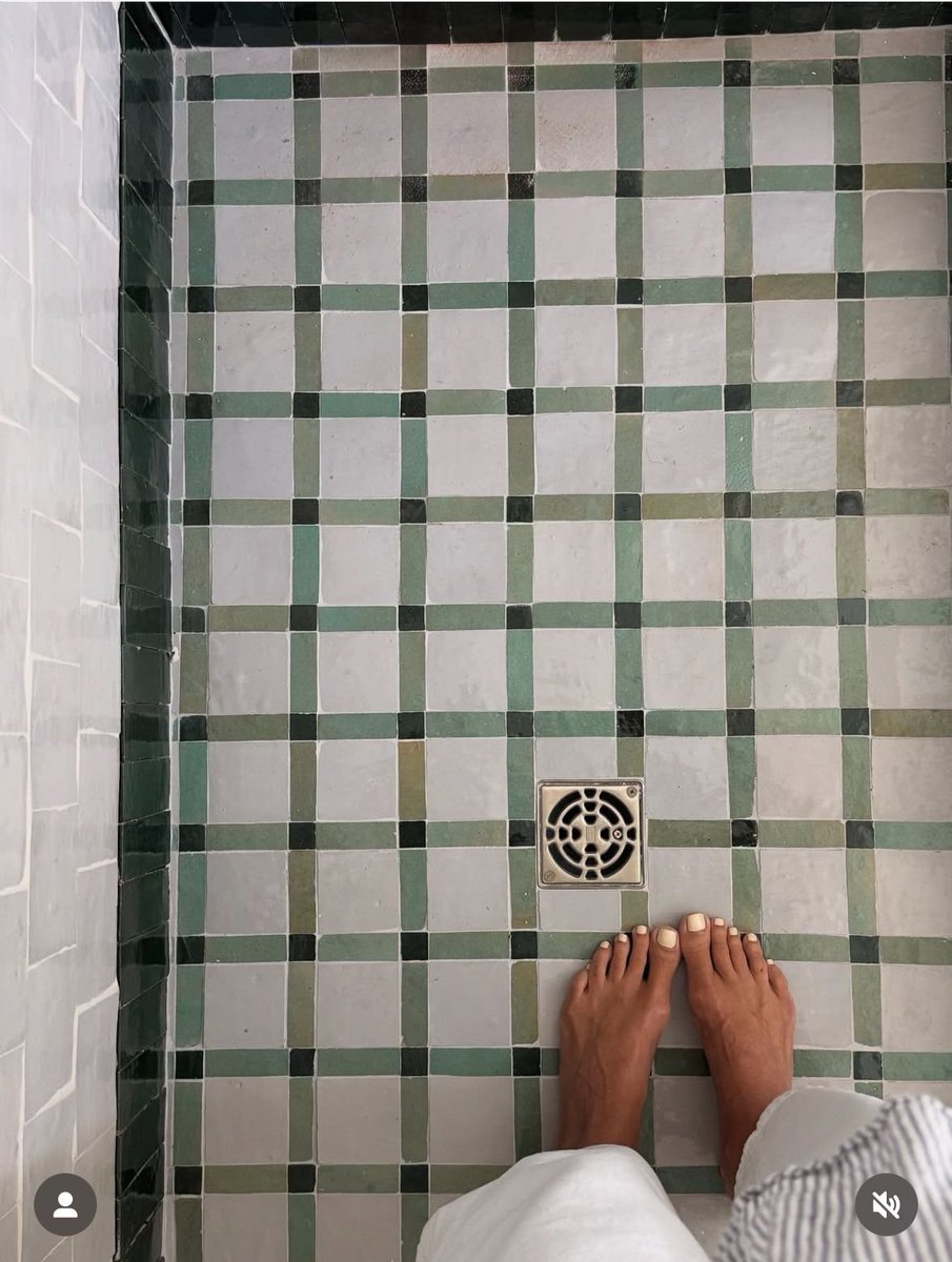 La vie est belle tweet media