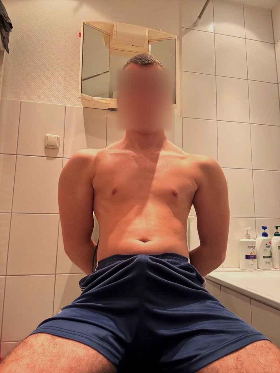 aesnavvo's tweet photo. He asked me if I was virgin, I said yes and then he tied me up... what did I do now? 🤷🏻‍♂️ #gayhot #gayboy #tiedup #gayguy https://t.co/cDrTJhS4FL