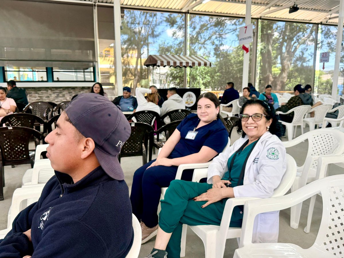 IGSS_gt's tweet image. 🩺🏃‍♀️🍎 #BienestarIntegral | En el Día Mundial de la Obesidad, el Hospital General de Accidentes “Ceibal” del #IGSS promueve la actividad física para un envejecimiento saludable.🙋🏼‍♂️ #UnIGSSMásCercaDeTi #JornadaEducativa