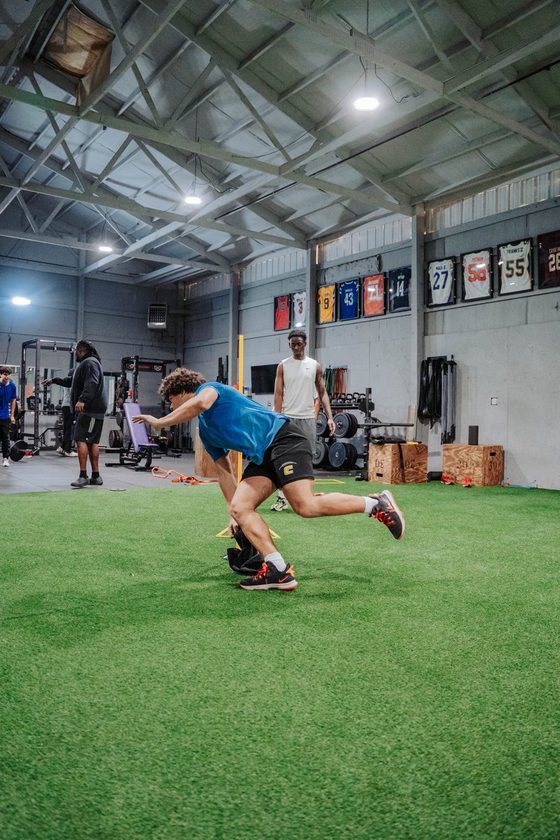 James Davis tweet media