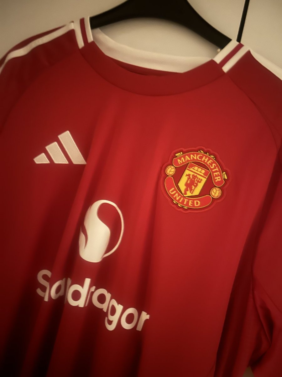 MissRoligan 🇩🇰 tweet media