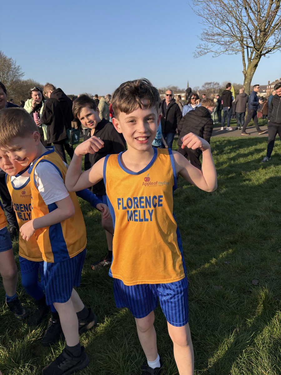Flomellynews's tweet photo. We are super proud of our amazing cross-country athletes who competed at Wavertree this evening! They absolutely epitomised our DREAMS Core Values 💪🏼 #flomellyextracurricular #flomellyenrichment #flomellyphysicaleducation https://t.co/NaaySXYVVa