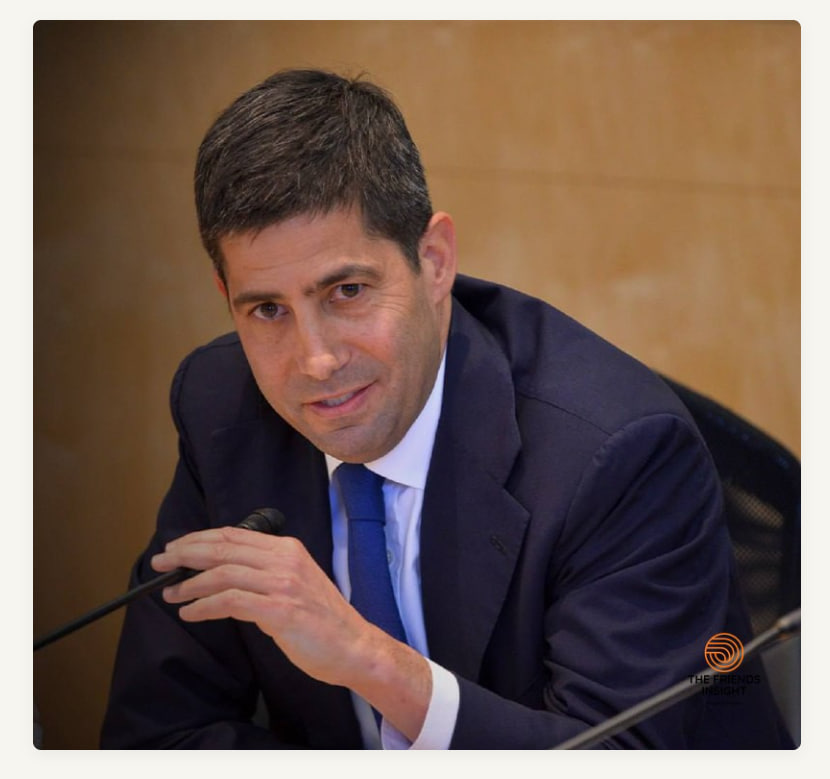 The Friends Insight tweet media