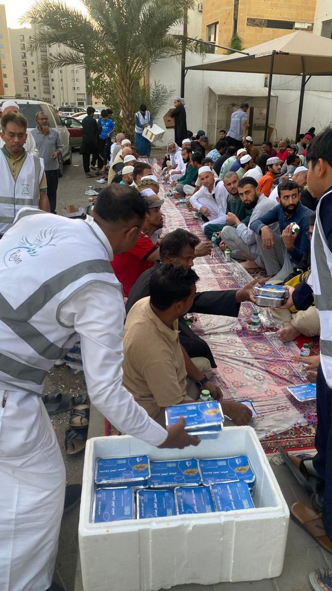 انتصف الشهر الفضيل ومازال عمل الخير مستمر #إفطار_صائم  لليوم الخامس عشر ربنا تقبل منا