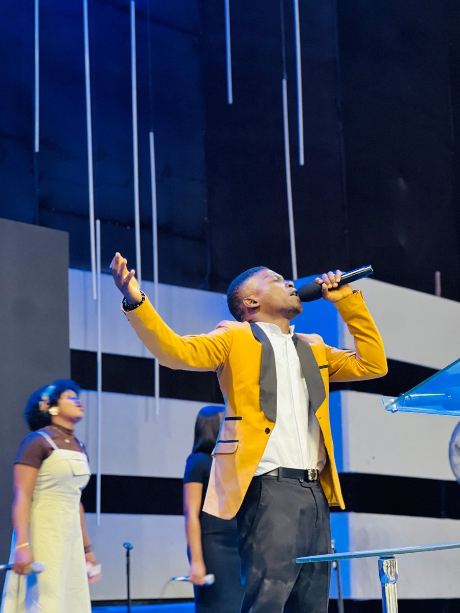 churchunusualng's tweet image. “Deep calleth unto deep…” — Psalm 42:7

When the deep places of God call to the deep places within us, we respond with worship.

Worship is our weapon.
Worship is how we LAUNCH OUT.
Worship is how we answer the call of the deep. 🔥

#LaunchOut  #Worshippers
#InsightChurchUnusual