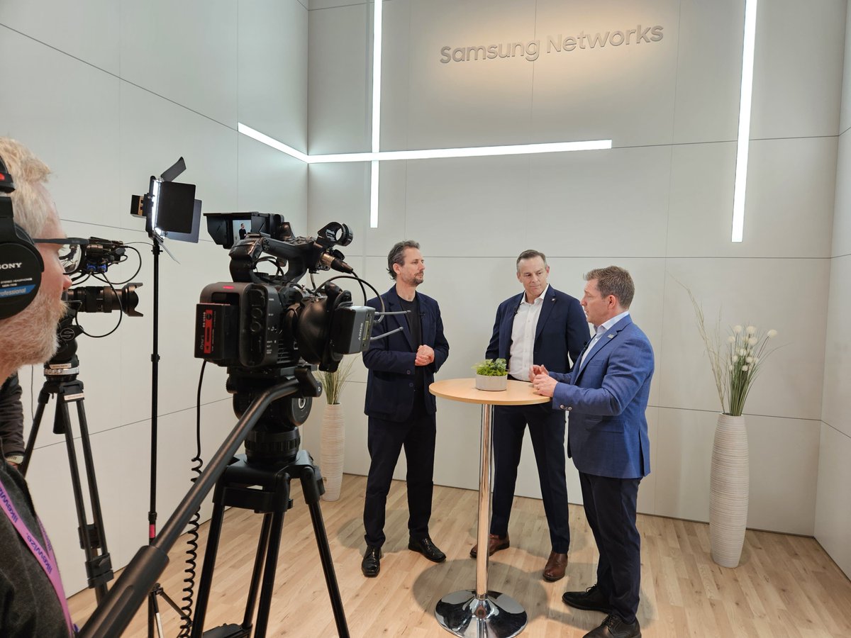 Samsung Networks tweet media