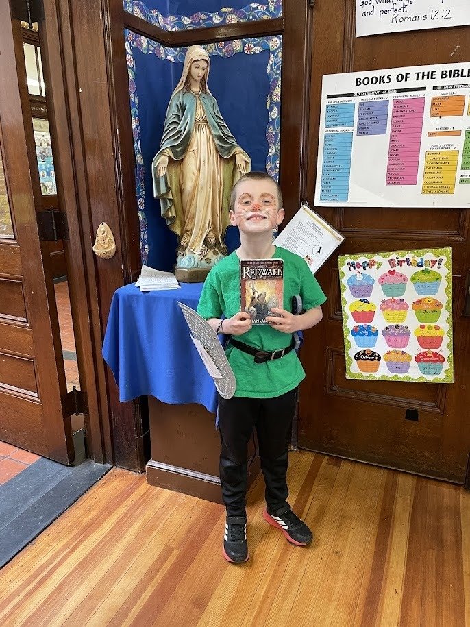 spv_ri's tweet photo. One of the highlights of Reading Week is Dress as a Book Character Day! https://t.co/4uYXP7oOOf