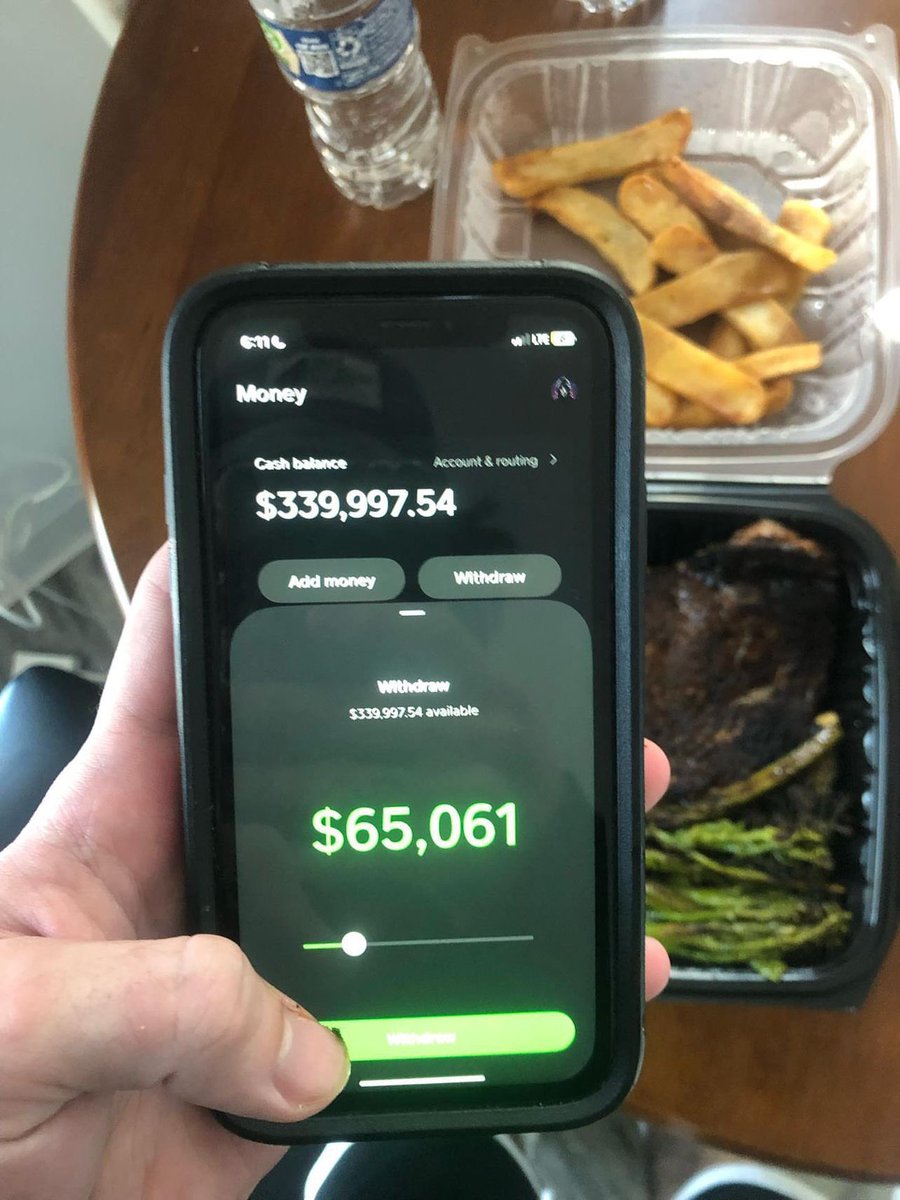 Daddy Moeb tweet media