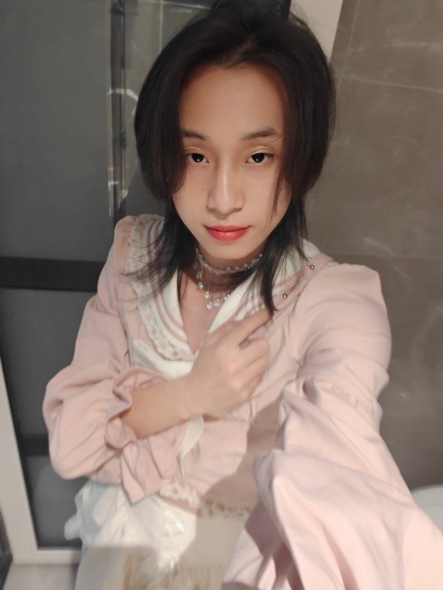 下次化个妆叭~