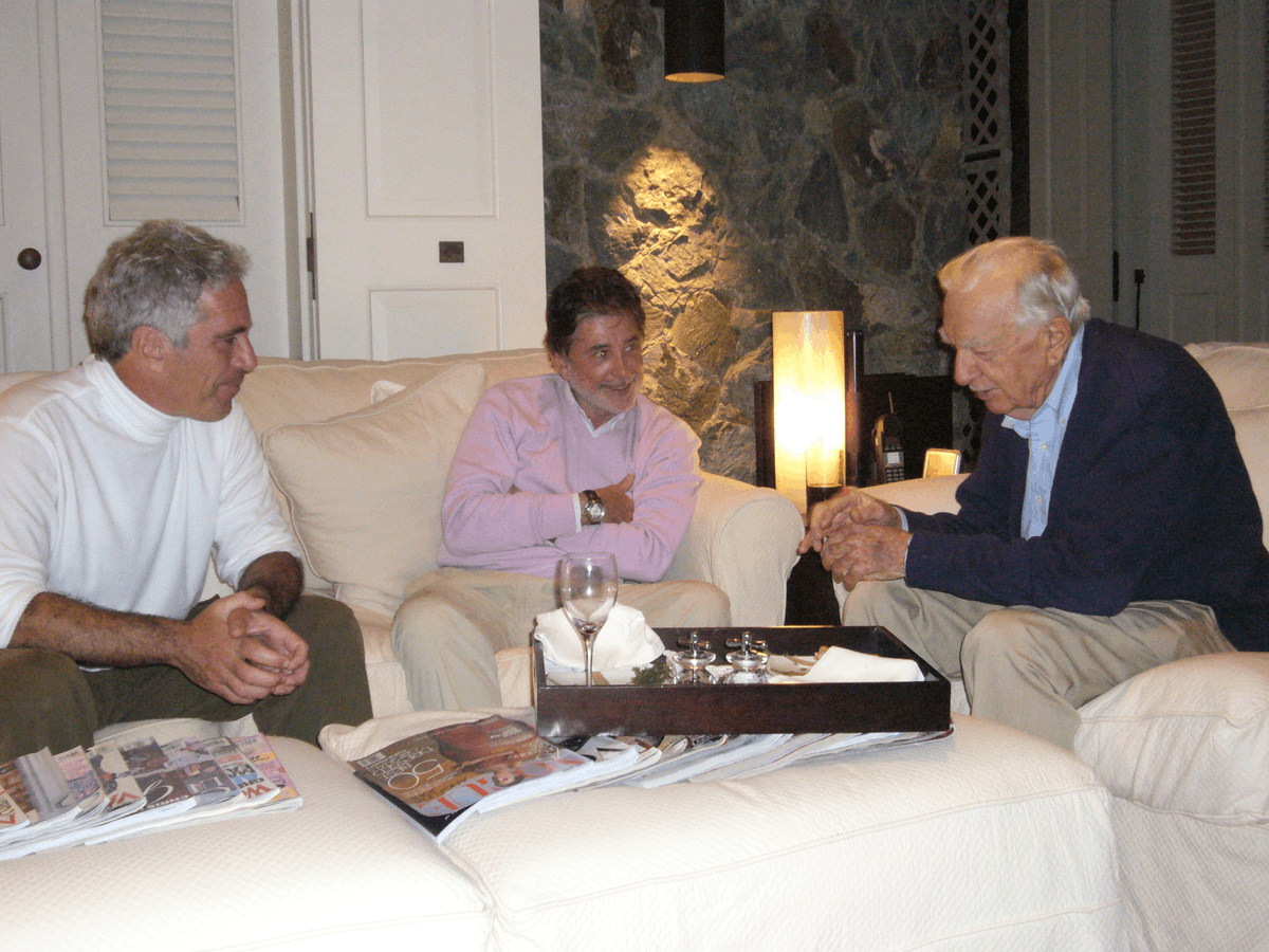 epsteinsearchin's tweet photo. Les Wexner gave Epstein power of attorney over his entire fortune.

Then gave him a $77 million Manhattan mansion. For $0.

Wexner built Victoria's Secret. Epstein had access to models, money, and Wexner's name.

The files document it all. https://t.co/9zH9lxdDa7