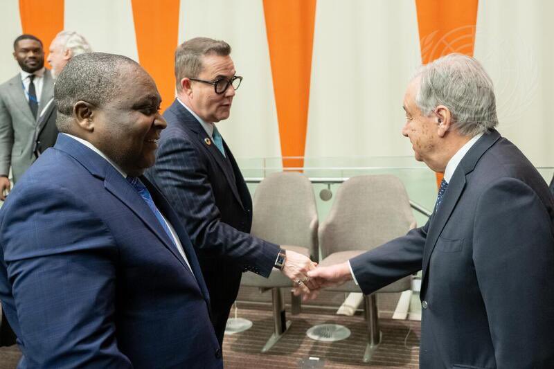 RPNY_OIF's tweet image. New York – 3 mars 2026 | Échange riche et franc avec le Secrétaire général des Nations Unies lors de la rencontre avec le Groupe des Ambassadeurs francophones (GAF) 🇺🇳

Le #multilinguisme a occupé une place centrale dans ce dialogue. Plus qu’une exigence institutionnelle, il