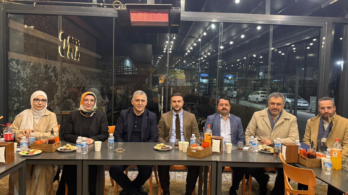 Küçükçekmece’mize büyük emekler vermiş AK Parti Küçükçekmece Eski Kadın Kolları Başkanımız Filiz Aksüt Aktaş ve kıymetli ekibinin davetine;

Eski İlçe Başkanımız Mustafa Korkut, Eski Teşkilat Başkanımız İdris Güney, İl Koordinatörümüz Babür Baycan ve yönetim kurulu üyelerimizle