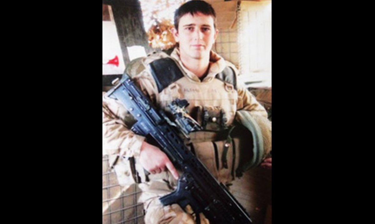 5th March, 2010

Rifleman Jonathon Allott, aged 19, born in North Shields, lived in Bournemouth, of 3rd Battalion The Rifles, was killed by an IED blast whilst on foot patrol near Sangin, Helmand Province, Afghanistan 

Lest we Forget this brave young man who gave his all 🏴󠁧󠁢󠁥󠁮󠁧󠁿 🇬🇧