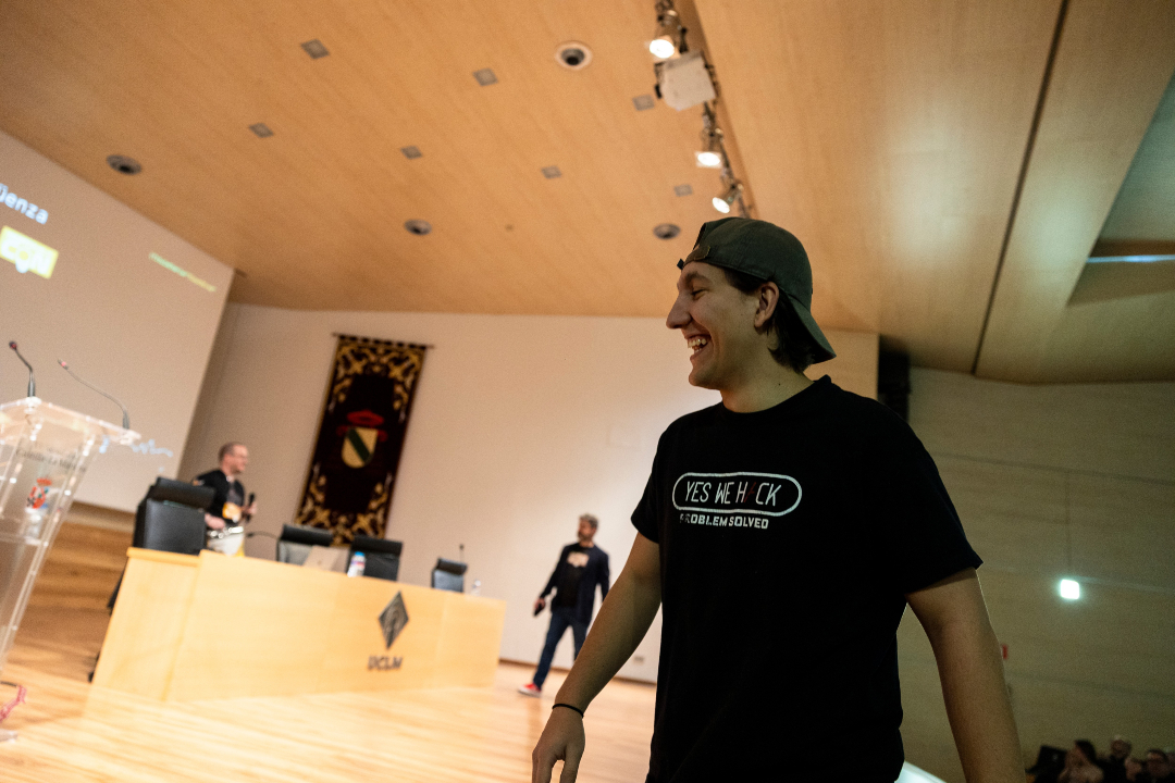 MorterueloCon tweet media