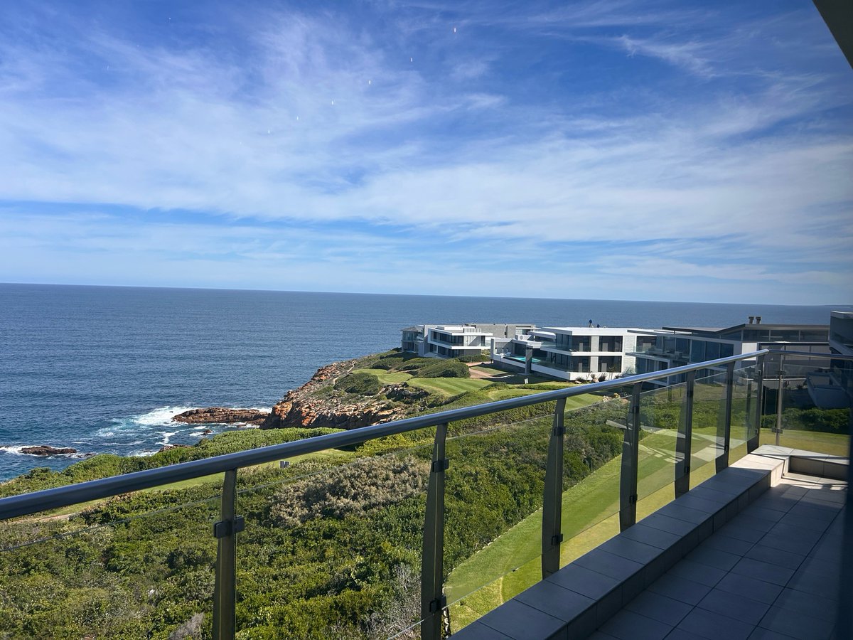 Today’s office view! #TaxboeropToer Tax Boer op Toer <a href="/hugovzyl/">Hugo van Zyl CA(SA) TEP MTP(SA)</a> <a href="/taxforumcc/">taxforum</a> @taxforum <a href="/wegkaner/">Wegkaner best friend</a>