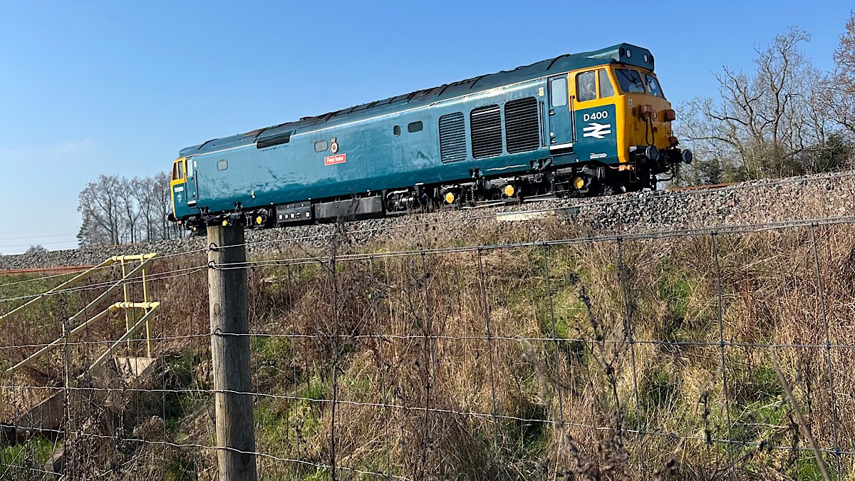 Spring’s arrived on the #EastWestRail line at #Winslow and the engines are out (4/3/26). If only a passenger service could blossom this year too. How about it #chilternrail #gwr ?