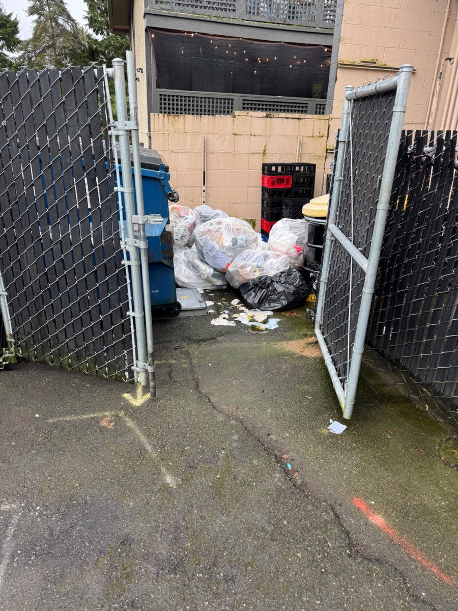 Nicholas Hoelter tweet media