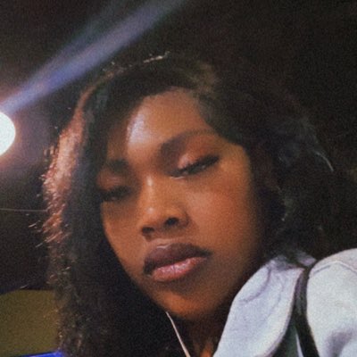 _hxneyykween's tweet photo. #NewProfilePic https://t.co/TucQyTD4DG