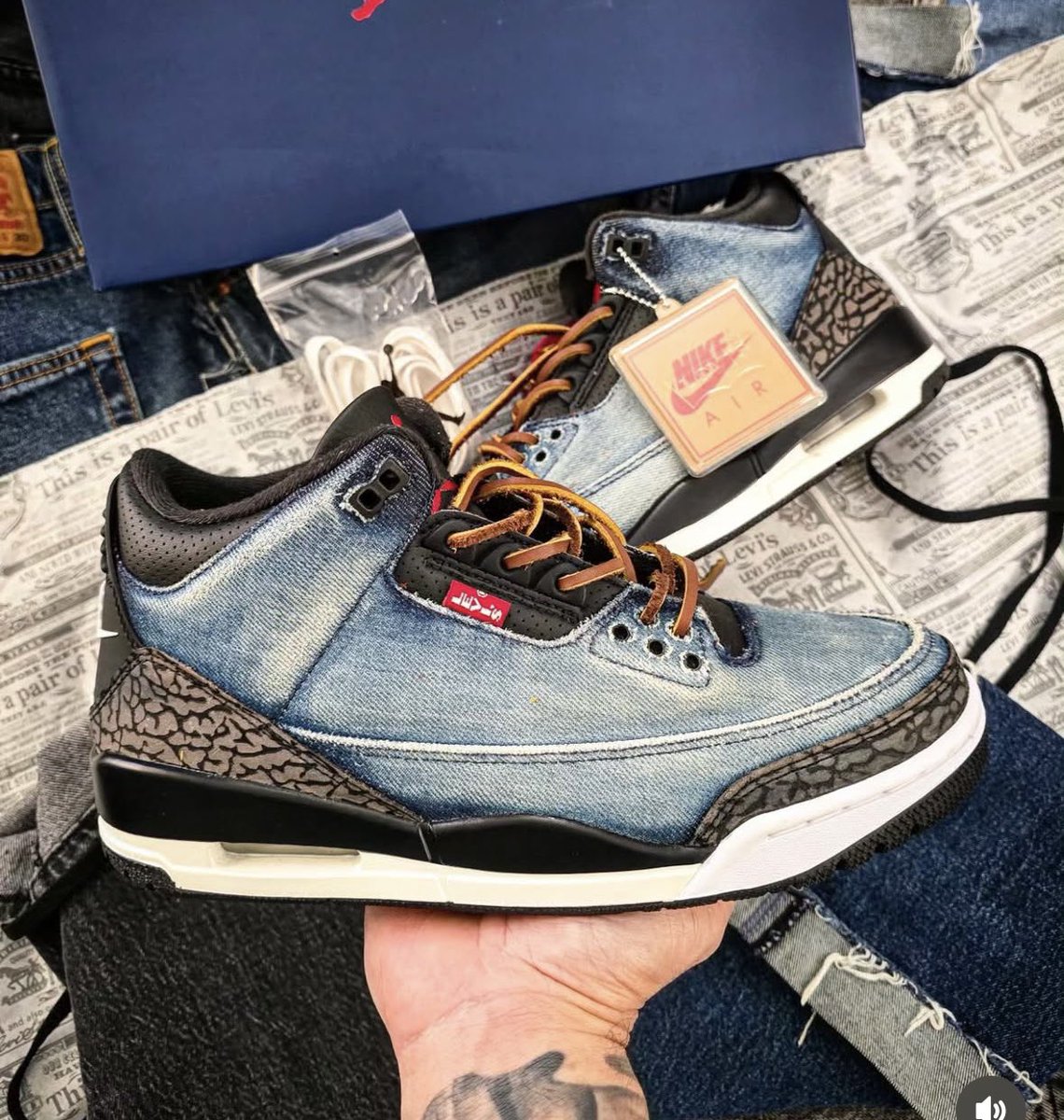 sneaker drops twitter