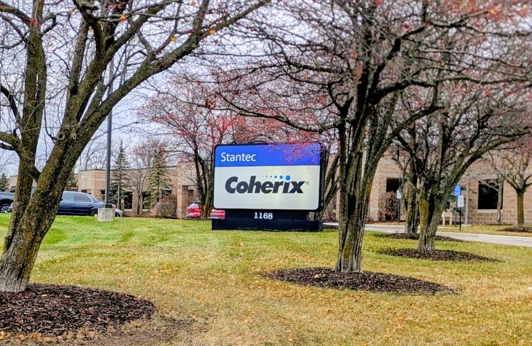 AutoComDetroit's tweet photo. Ann Arbor-based Coherix has moved to a new North American headquarters and manufacturing center that will help it meet growing global demand for its products. The company provides AI-based quality-control systems to control the application of adhesives in the assembly of automotive and electronic products.

More: https://t.co/y9yItqz3AY

#Coherix #Expanding #sealants #adhesives #automotive #electronics #engineering #software #development #training #robots #AI #manufacturing
