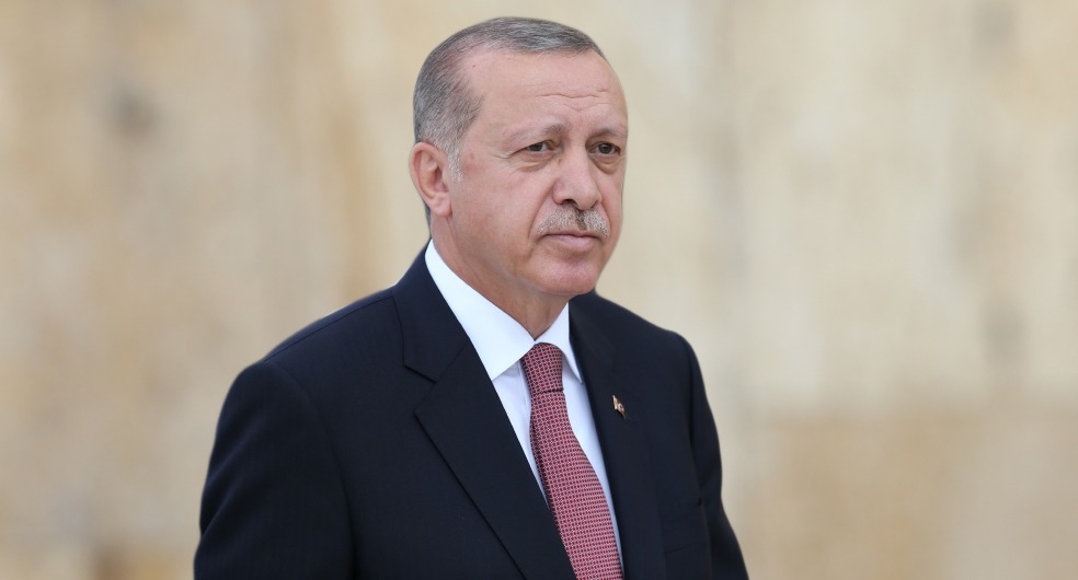Turan_Ordusu54's tweet photo. Bir şey diyeceğim.
Emin olun iki adam dik duruyor.
Kalanı boş teneke.
Biri İspanya Başkanı Pedro.
Diğeri Başkomutan Recep Tayyip Erdoğan 
Türkiye Emin Ellerde 
____
İran Türkiye'ye Dışişleri Bakanlığı'na   /Hatay'ın Dörtyol https://t.co/oanYXUGZWC