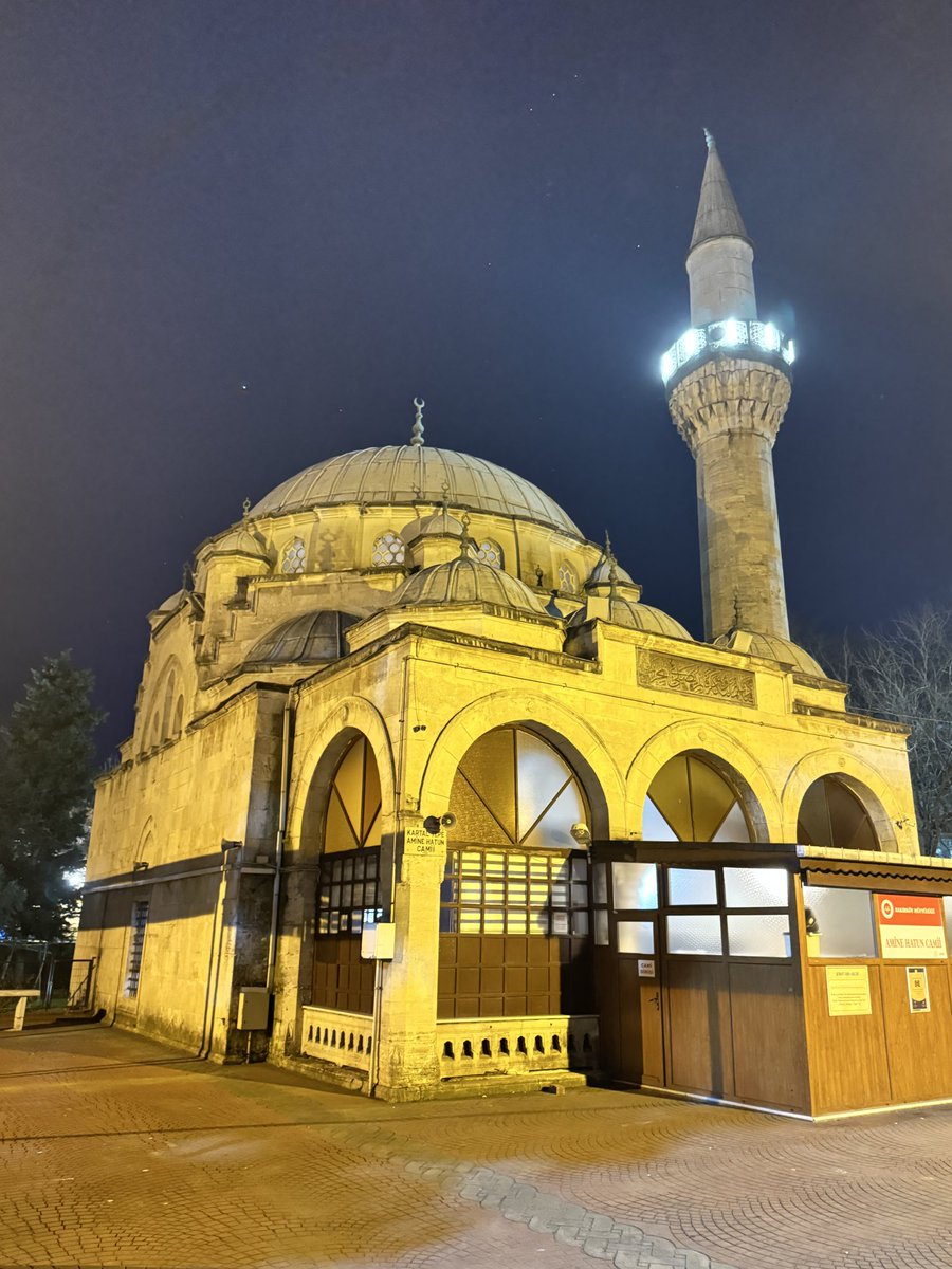 nerkull's tweet photo. 🌙 15 Ramazan 1447
Mağfiret yâ Şehr-i Ramazan 🤍
Teravihler 4+4 eda ediliyor.
#Ramazan2026 #Ramazan1447 
📍Amine Hatun Camii 🕌 https://t.co/nW03UUPAaO
