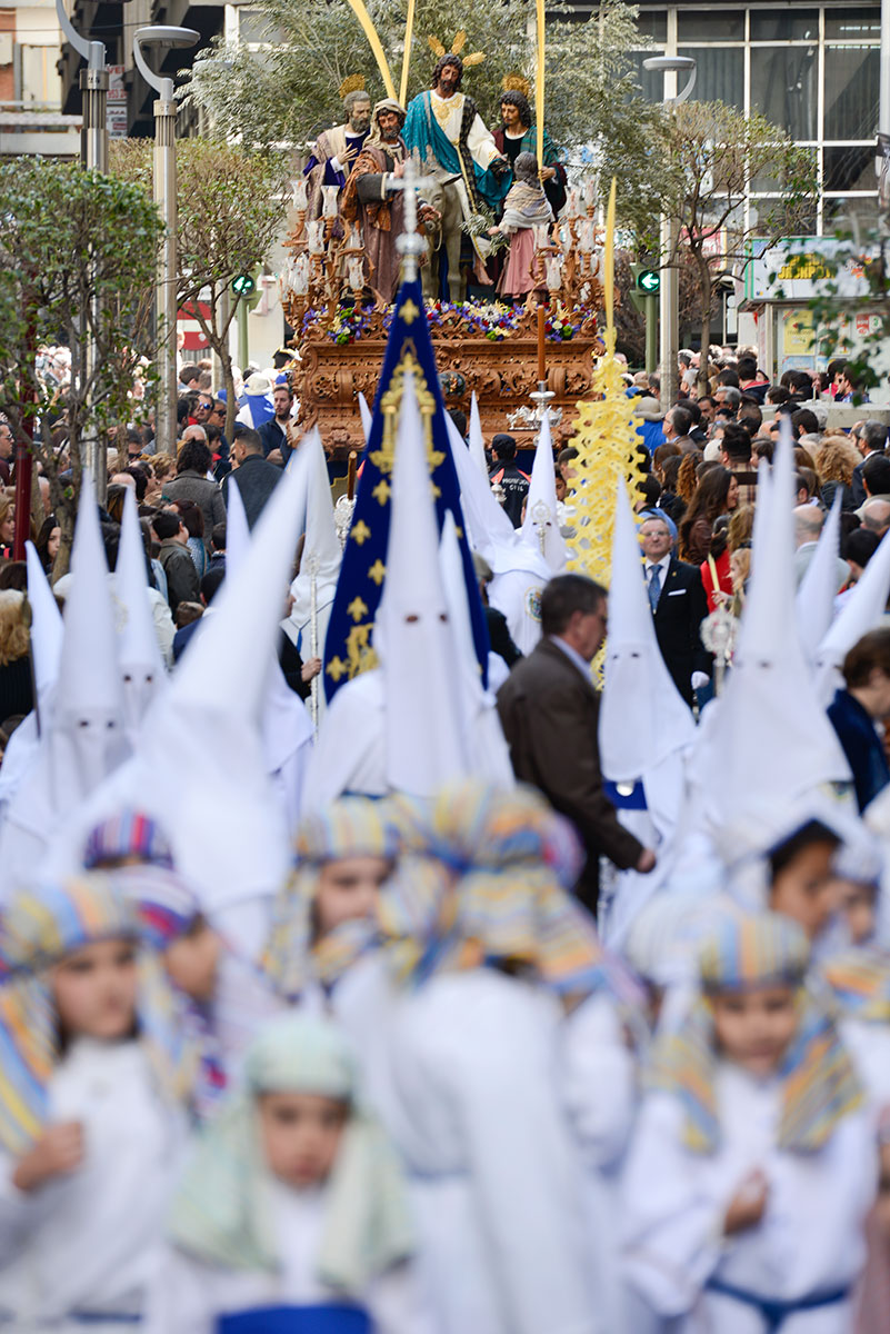 Saludypazjaen's tweet photo. 🚨 ¡ÚLTIMOS DÍAS! 🚨

Entrega de túnicas y papeletas de sitio para Nazarenos, Mantillas, Hebreos y Servicios.

📅 Viernes 6 de marzo
🕡 18:30 a 20:30 h

📅 Sábado 7 de marzo
🕚 11:00 a 13:00 h

📍 Salones parroquiales de San Roque (Entrada por Avda. de Madrid)

#SaludyPaz https://t.co/cG3zqCResu