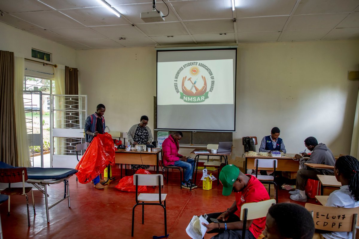 NMSAR_Rwanda's tweet photo. Donate Blood, Give a Second Chance to Critically Ill Patients🩸.

Today at @URRwamagana, @nmsar_rwamagana in collaboration with @RBCRwanda Rwamagana Transfusion Center conducted a blood donation drive on campus. Blood was collected from students, staff and cleaners. 
@RNMU1 https://t.co/gNZFDxJnCd