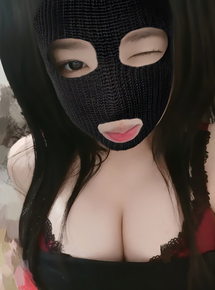 bà già nổi loạn tweet media