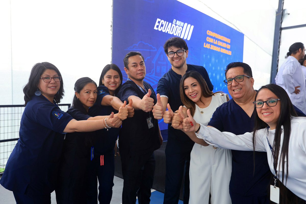 La ministra <a href="/natalymorillos/">Nataly Morillo Solórzano</a>, como delegada del presidente <a href="/DanielNoboaOk/">Daniel Noboa Azin</a>, junto a <a href="/giovaubidia/">Giovanna Ubidia</a> de <a href="/IESS_SSC/">Seguro Social Campesino del IESS.</a> entregó el bono “Médico Campesino”.

👩‍⚕️300 profesionales de la salud beneficiados
📍18 provincias
💵Más de $1 millón en inversión