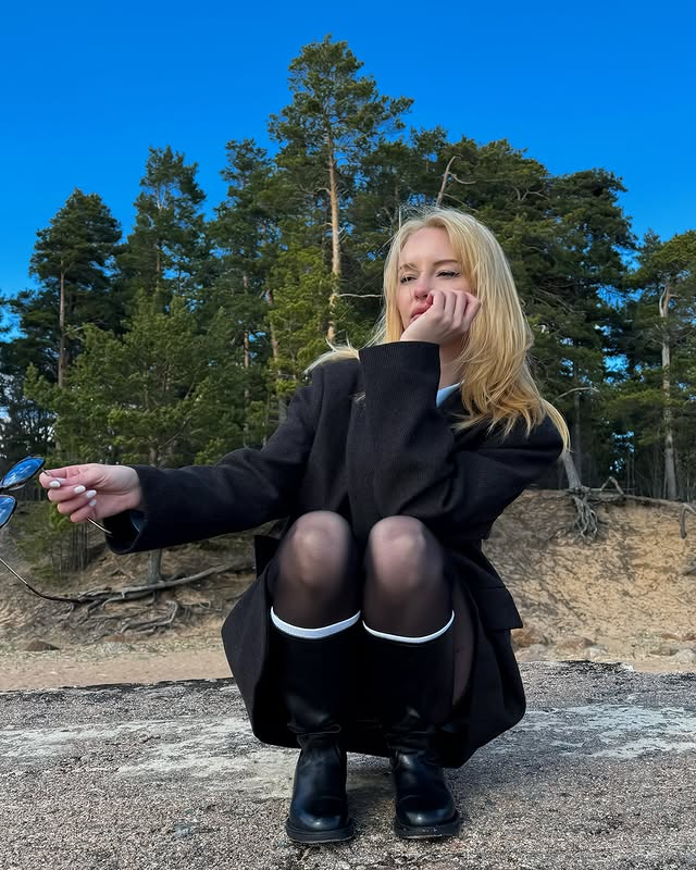 Laura🌸 tweet media