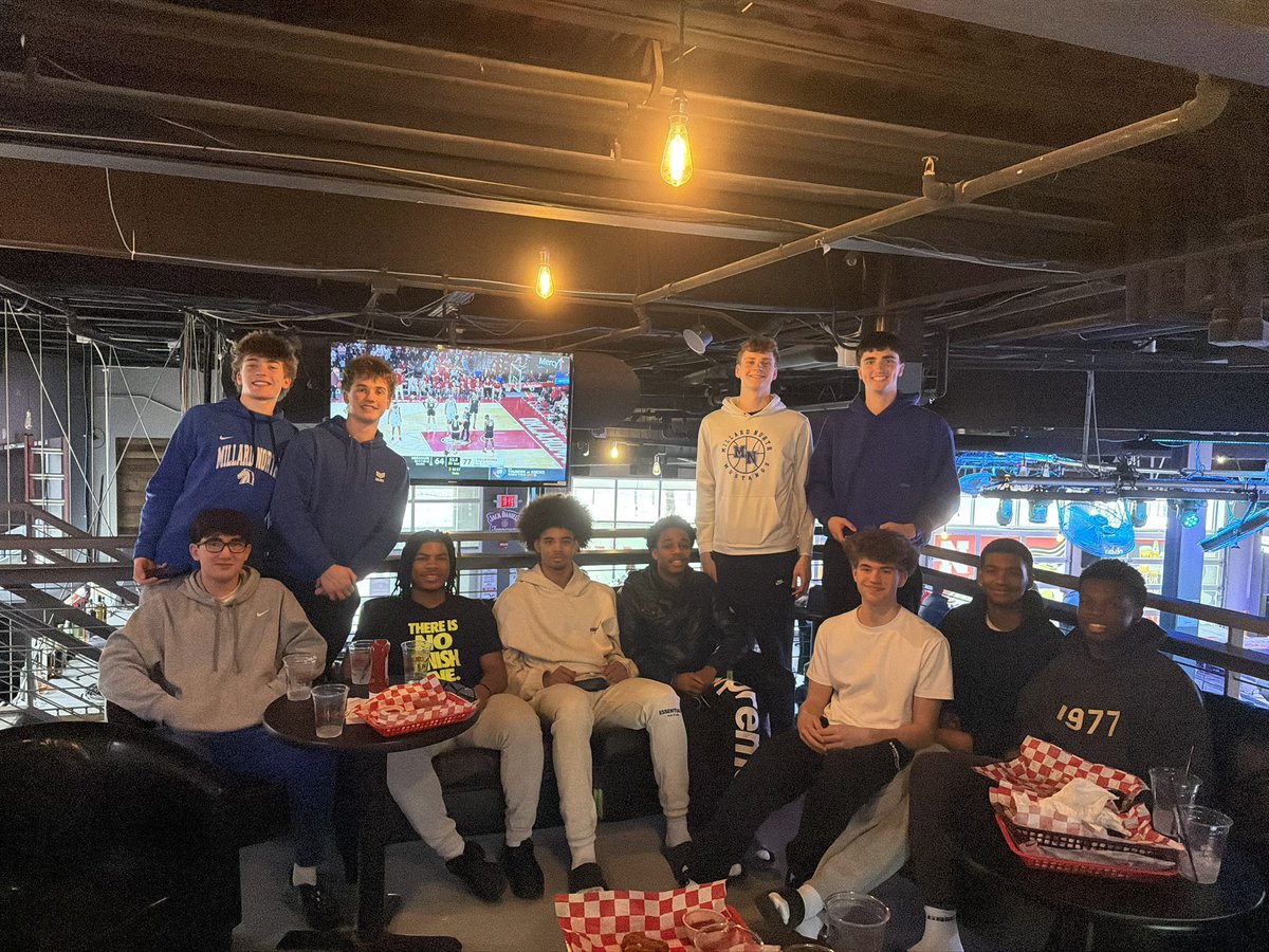 Mustang Basketball tweet media