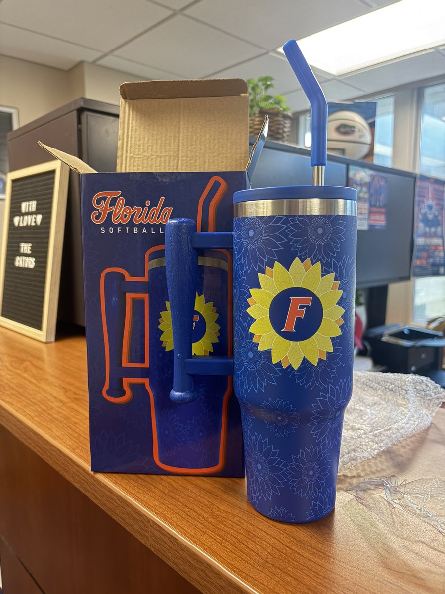 Lauren Staff tweet media