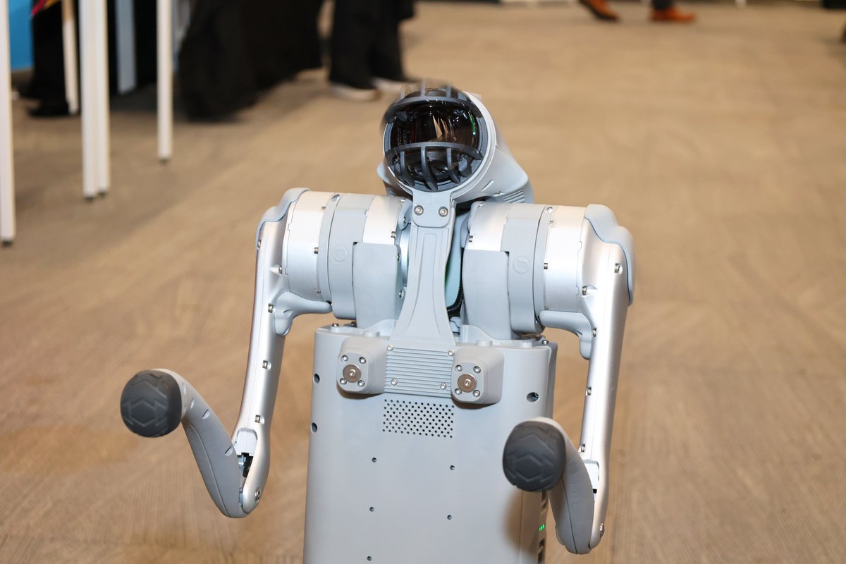 Runshaw College tweet media