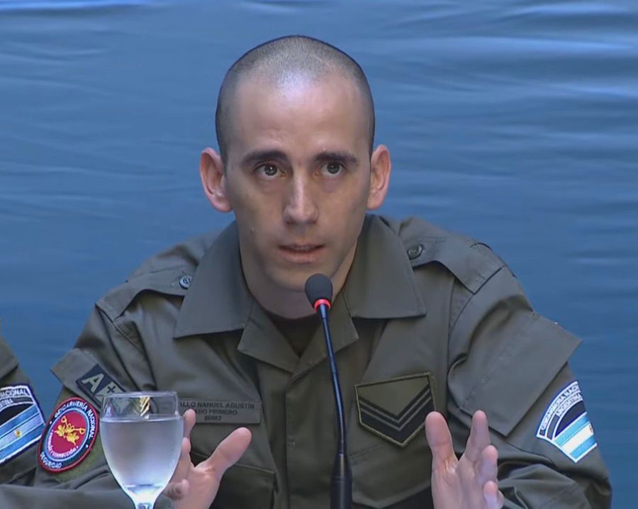 adr1anafloresm's tweet photo. La valentía del gendarme argentino Nahuel Gallo para hablar de lo que vivió bajo el régimen y levantar la voz por sus compañeros de celda es admirable.

Y es así, hasta que el último inocente sea libre, la lucha por la libertad continúa.

No puede haber transición en Venezuela con presos políticos.