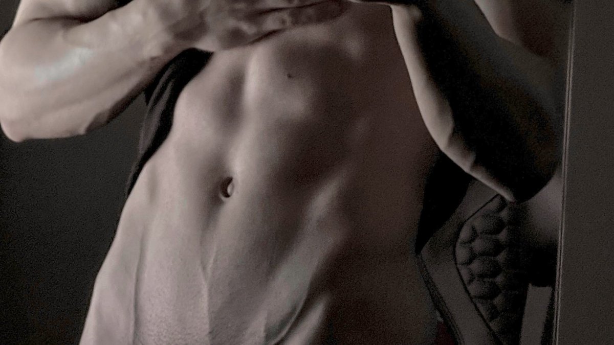  ` ᅠᅠᅠ * 𝖢𝖮𝖭𝖣𝖮𝖱 ┈ ⚹︎ 𝗢𝗡𝗘 𓈒 ᅠᅠᅠ tweet media