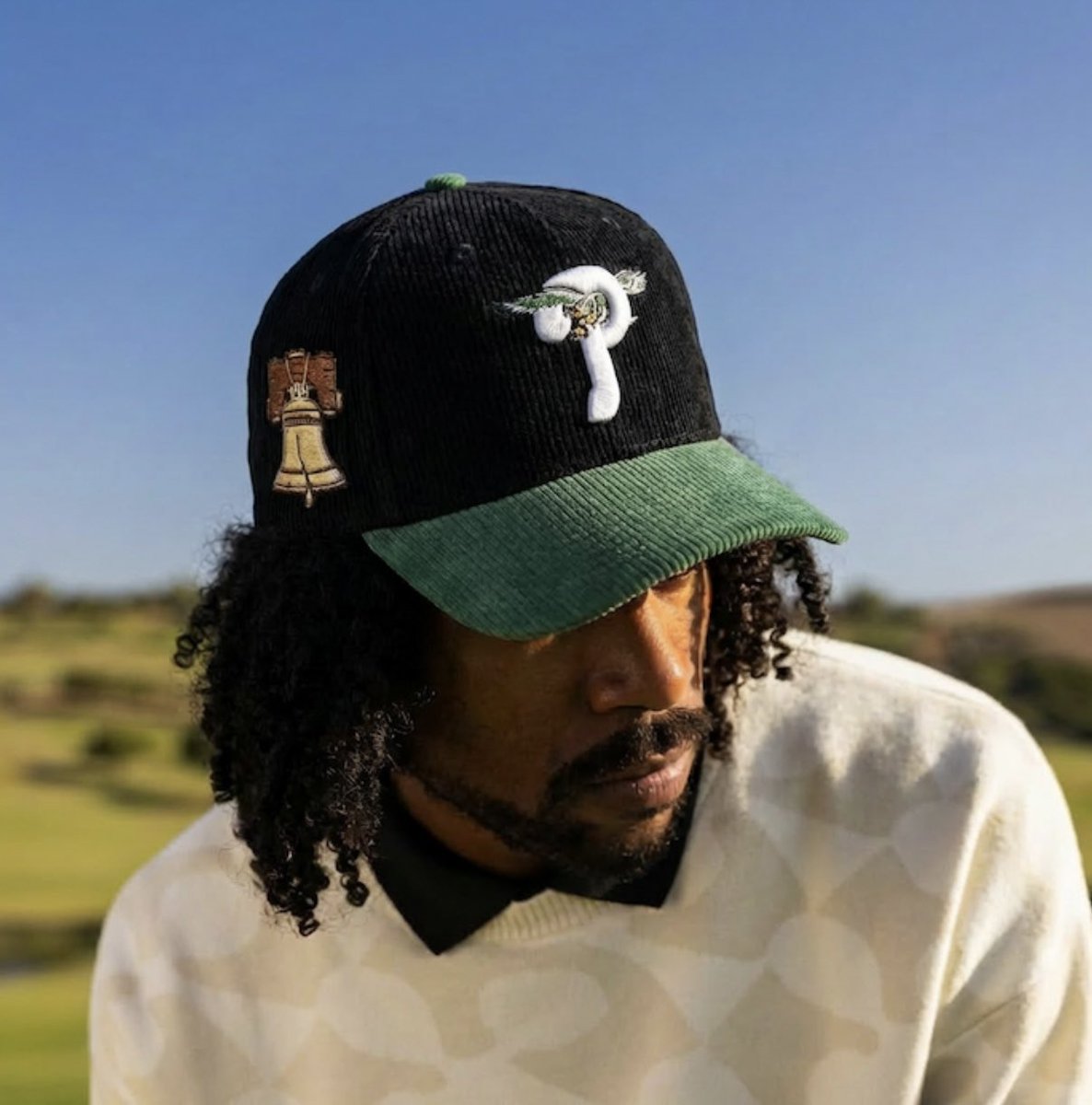 Reference tweet media