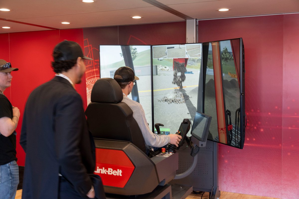 Link-Belt Excavators tweet media