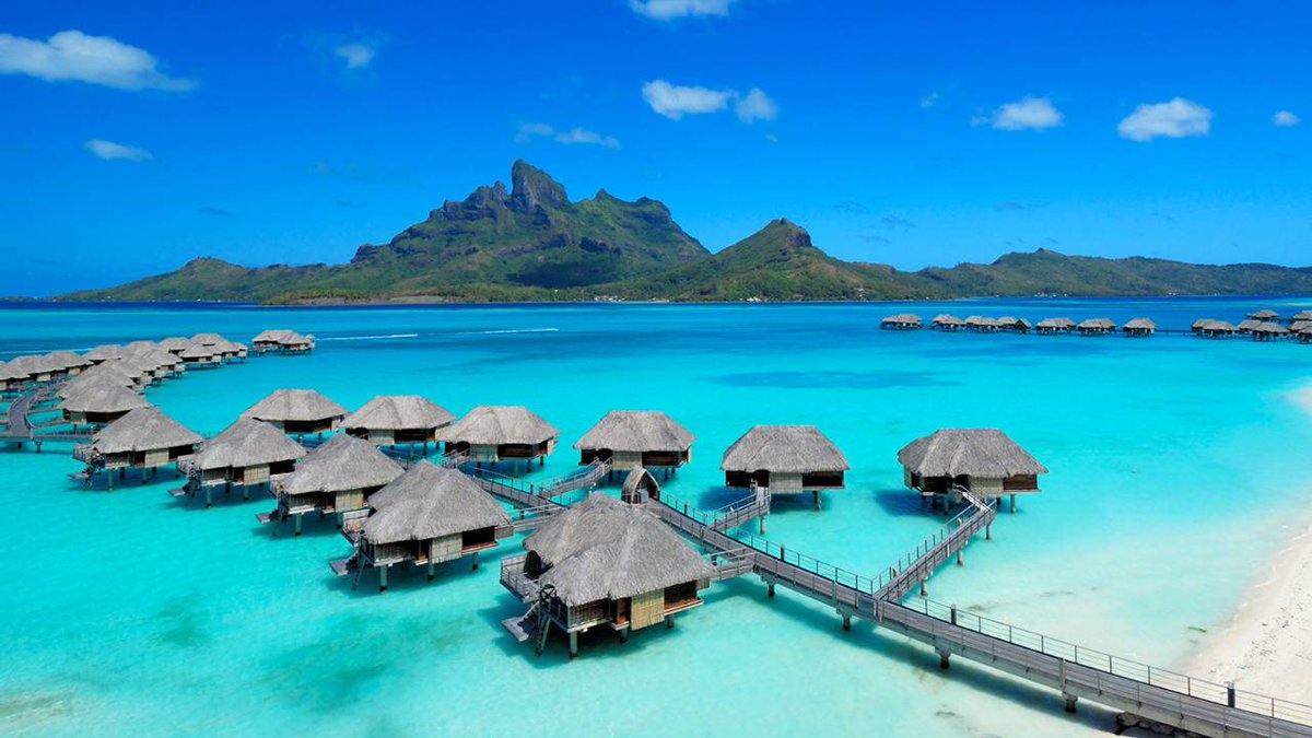 ✨ ¿Estás pensando en tú Luna de Miel? 😍🛫🏝️ #BoraBora 👉🏻 alealetours.com/programa/polin…