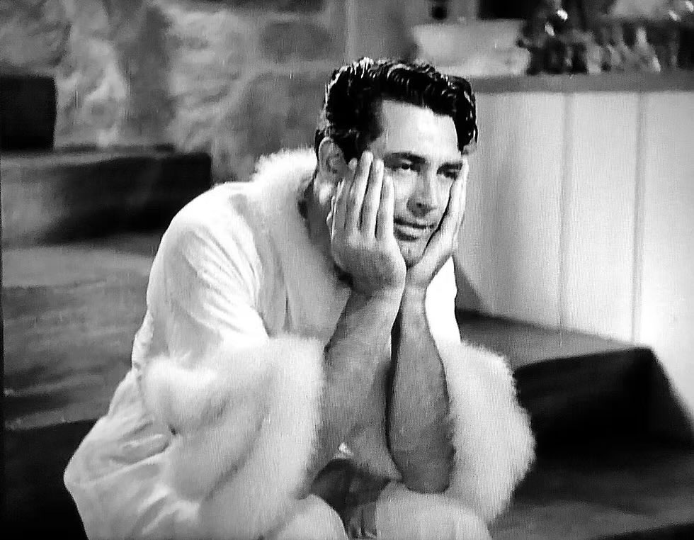 oldhllywoods's tweet photo. cary grant in his iconic robe in “bringing up baby” (1938) https://t.co/E9EBvq3A6i