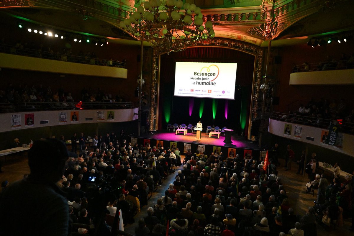 🔥 Quel meeting hier soir à Besançon pour <a href="/Anne_Vignot/">Anne Vignot</a> !

Plus de 1000 personnes réunies hier soir, une énergie incroyable et une campagne qui met en avant un bilan concret : circulation apaisée, renforcement des services publics, accompagnement des plus fragiles …