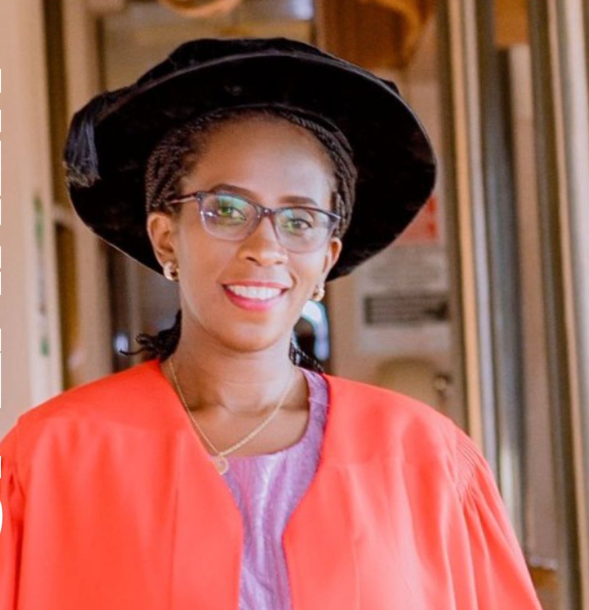 INDAHANGARWA tweet media