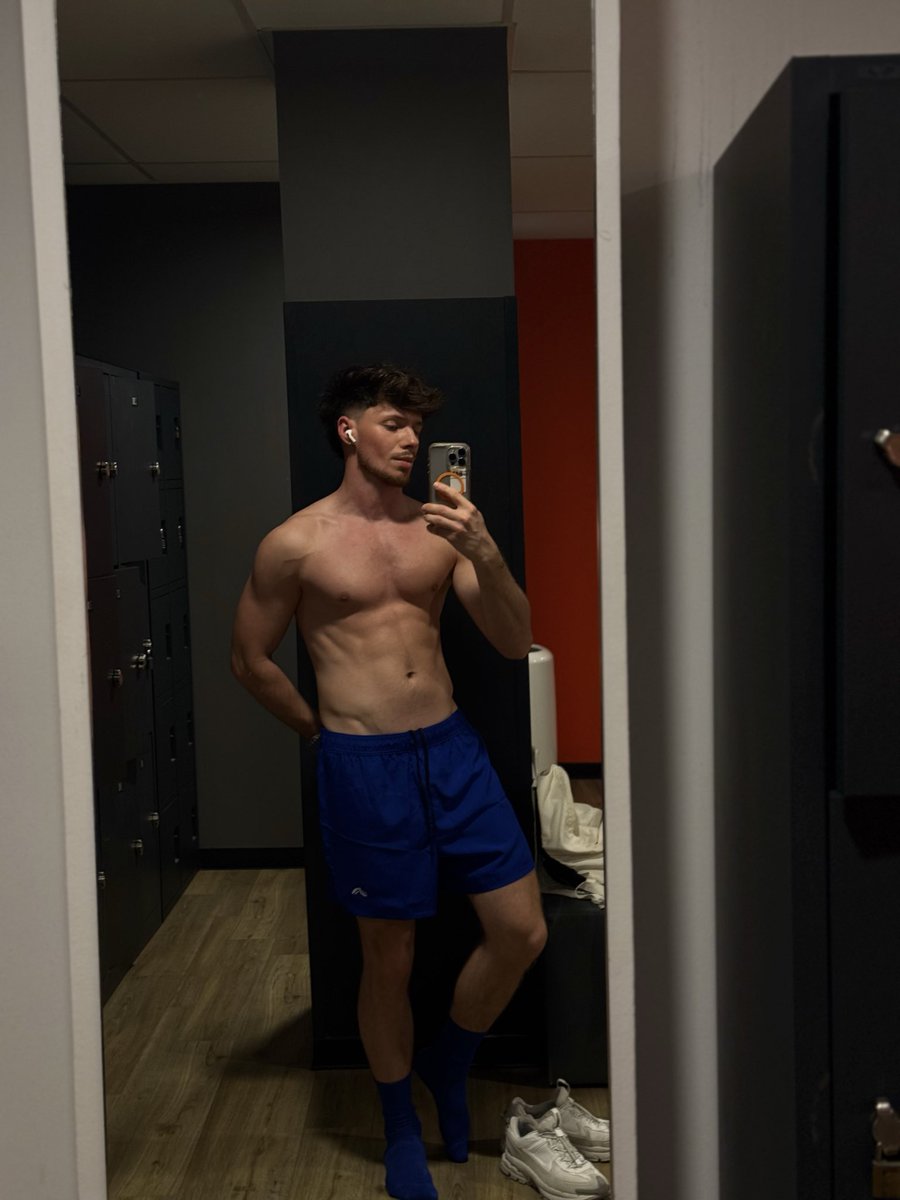 + de sport 🫶🏼
- de porno 🫣