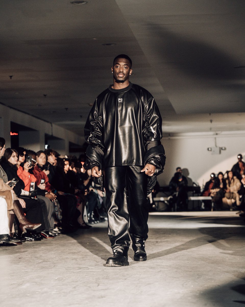 NFL Style tweet media