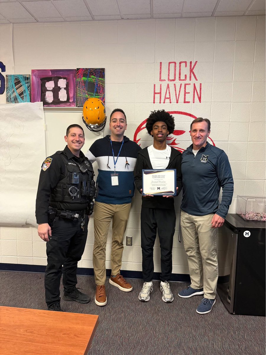 Chris Becker tweet media