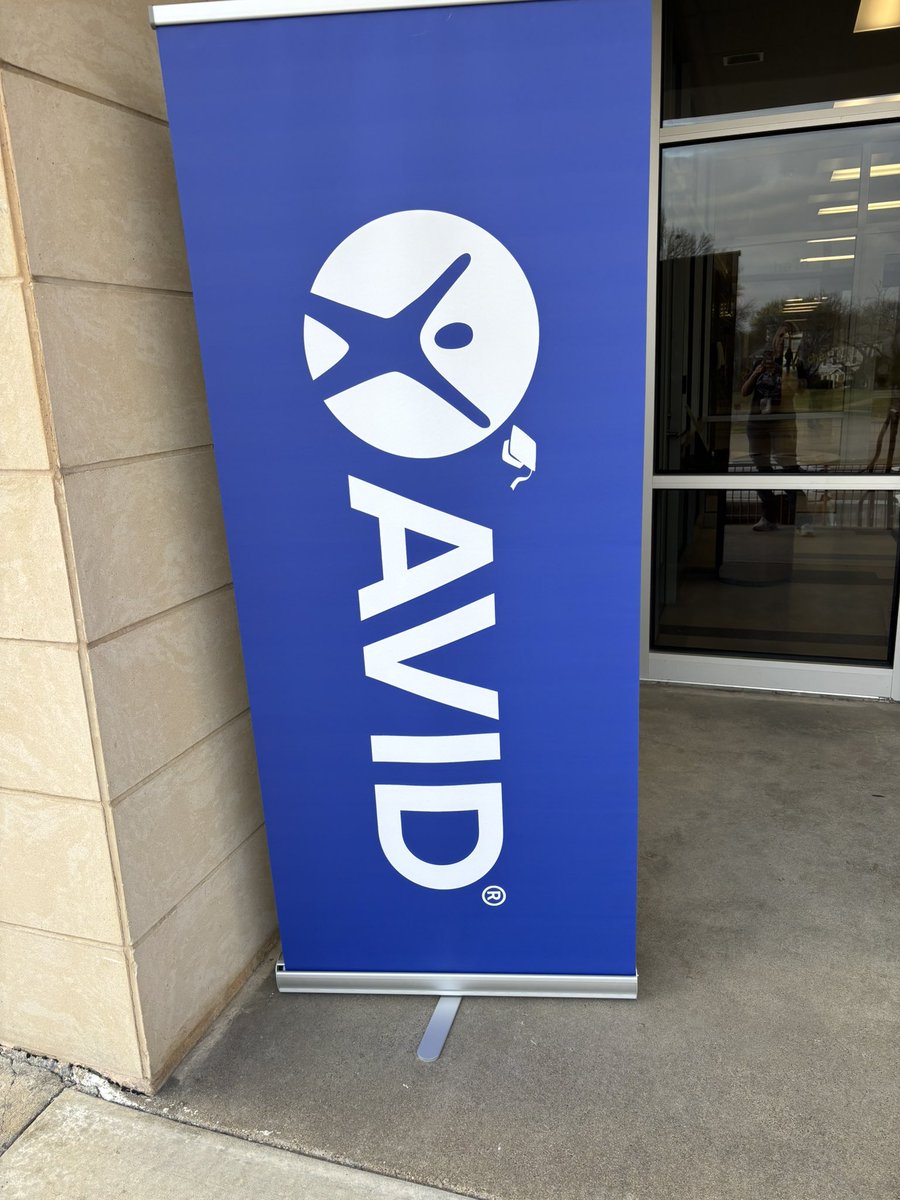 Carolyn white tweet media