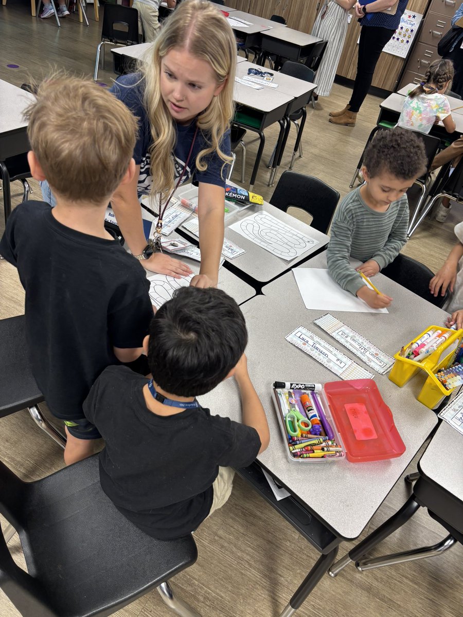 Carolyn white tweet media