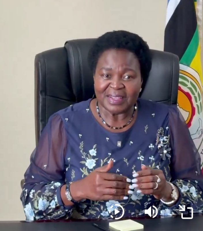 ChimpReports tweet media